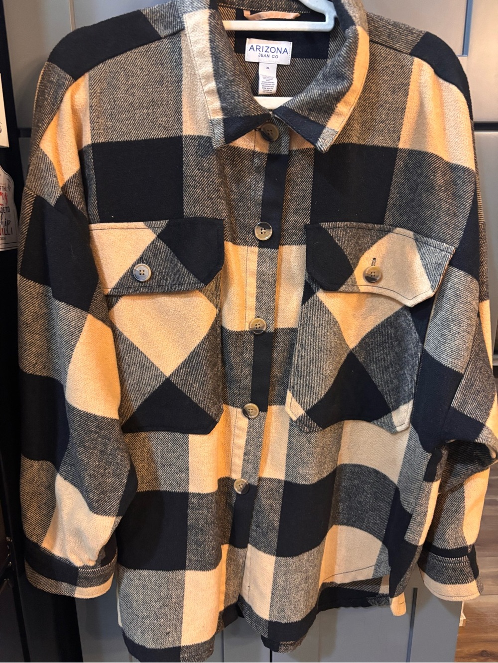 Arizona Jean Company Black and beige Plaid Lightweight Shirt Jacket